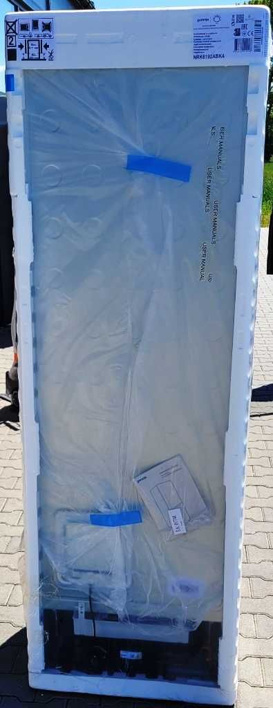 Lodówka GORENJE NRK6192ABK4 No Frost 185cm Czarna AdaptTech KitchenFit