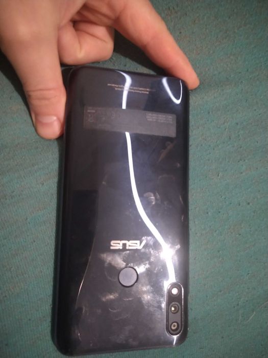 smartphone Asus pro m2 6/64