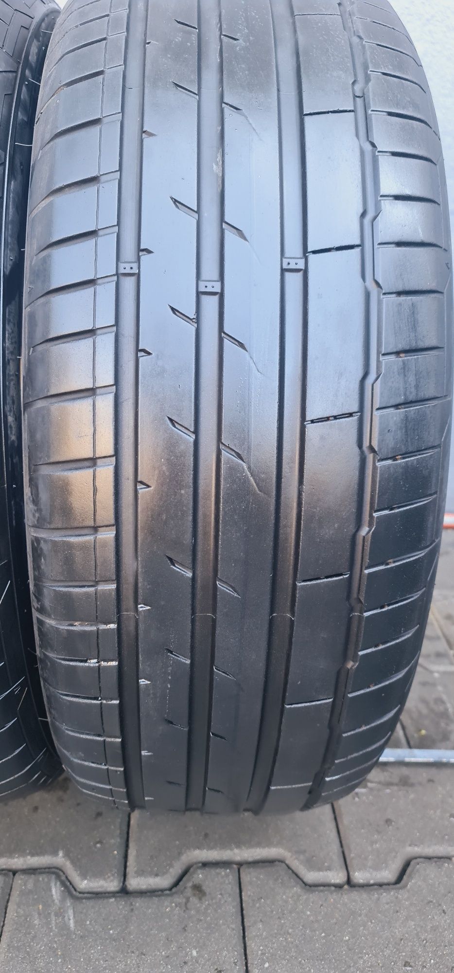 235/55/18 Hankook
