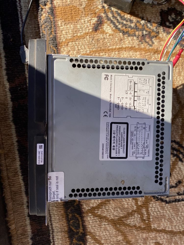 Штатна магнітола Volkswagen RCD 310 (TechniSat) + OEM-підсилювач