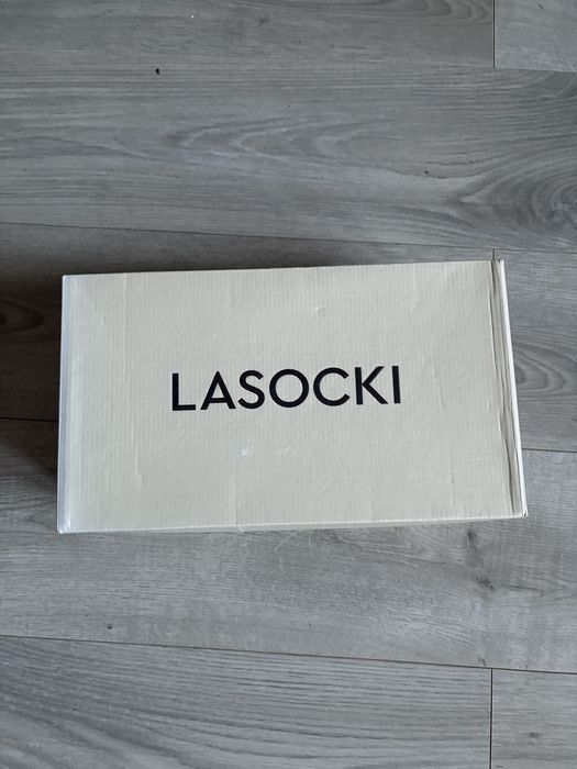 Eleganckie Buty Lasocki!