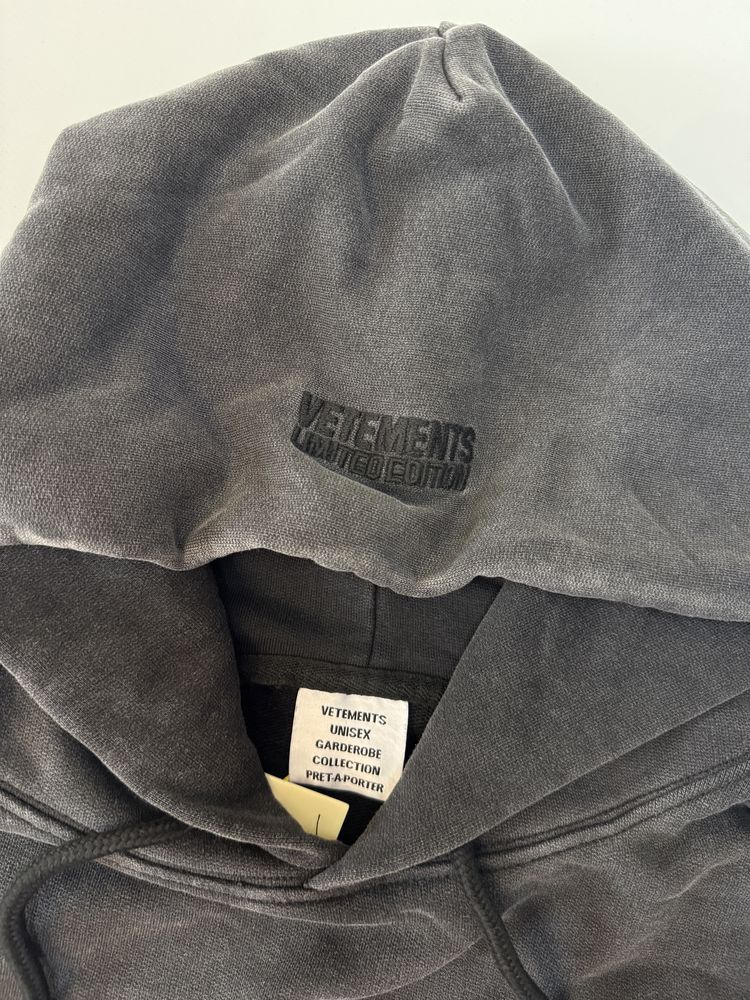 Худі Vetements graphic print Washed black S M L