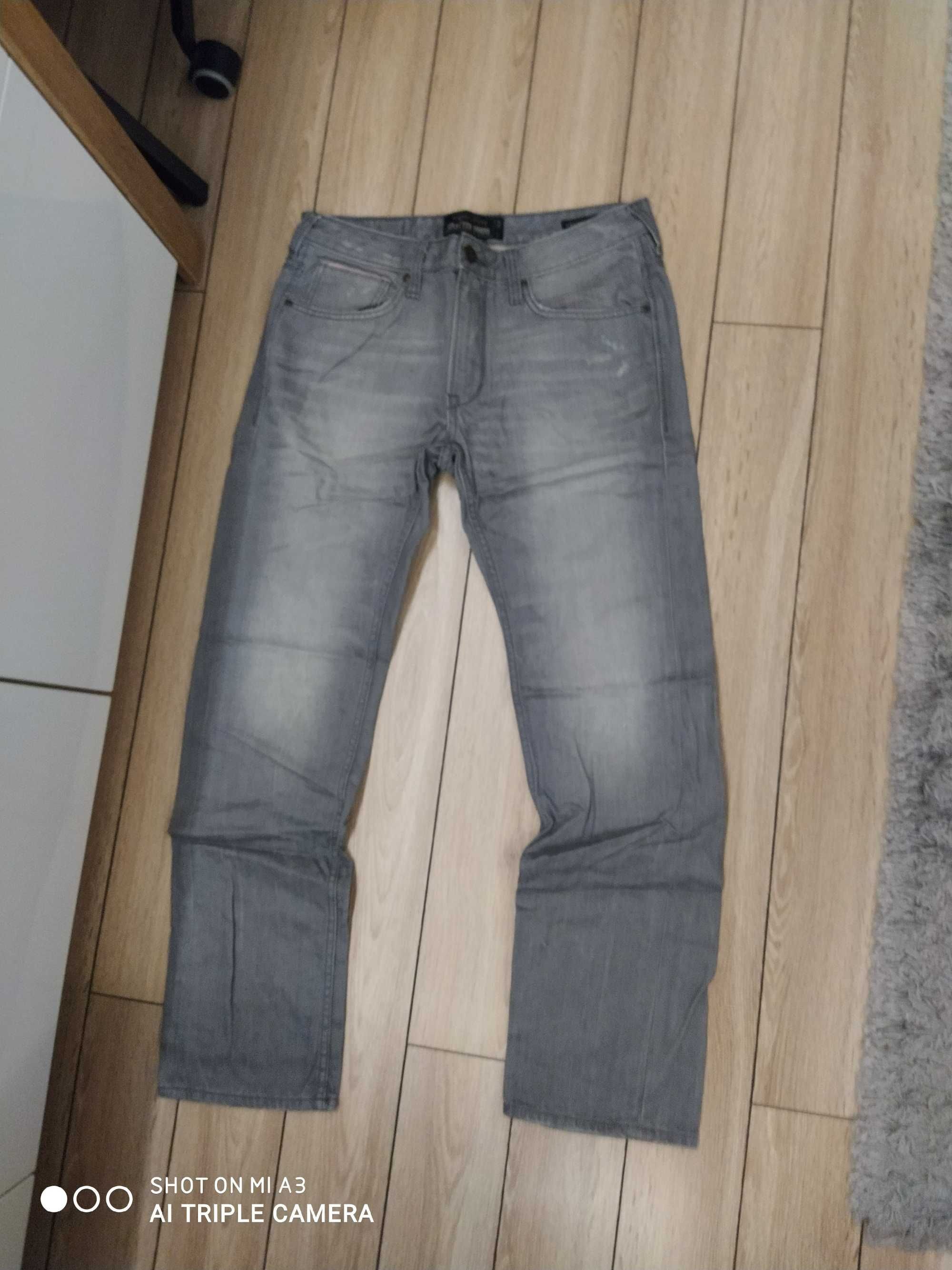 Spodnie markowe Top Secret L/XL na sprzedaż stan bardzo dobry
