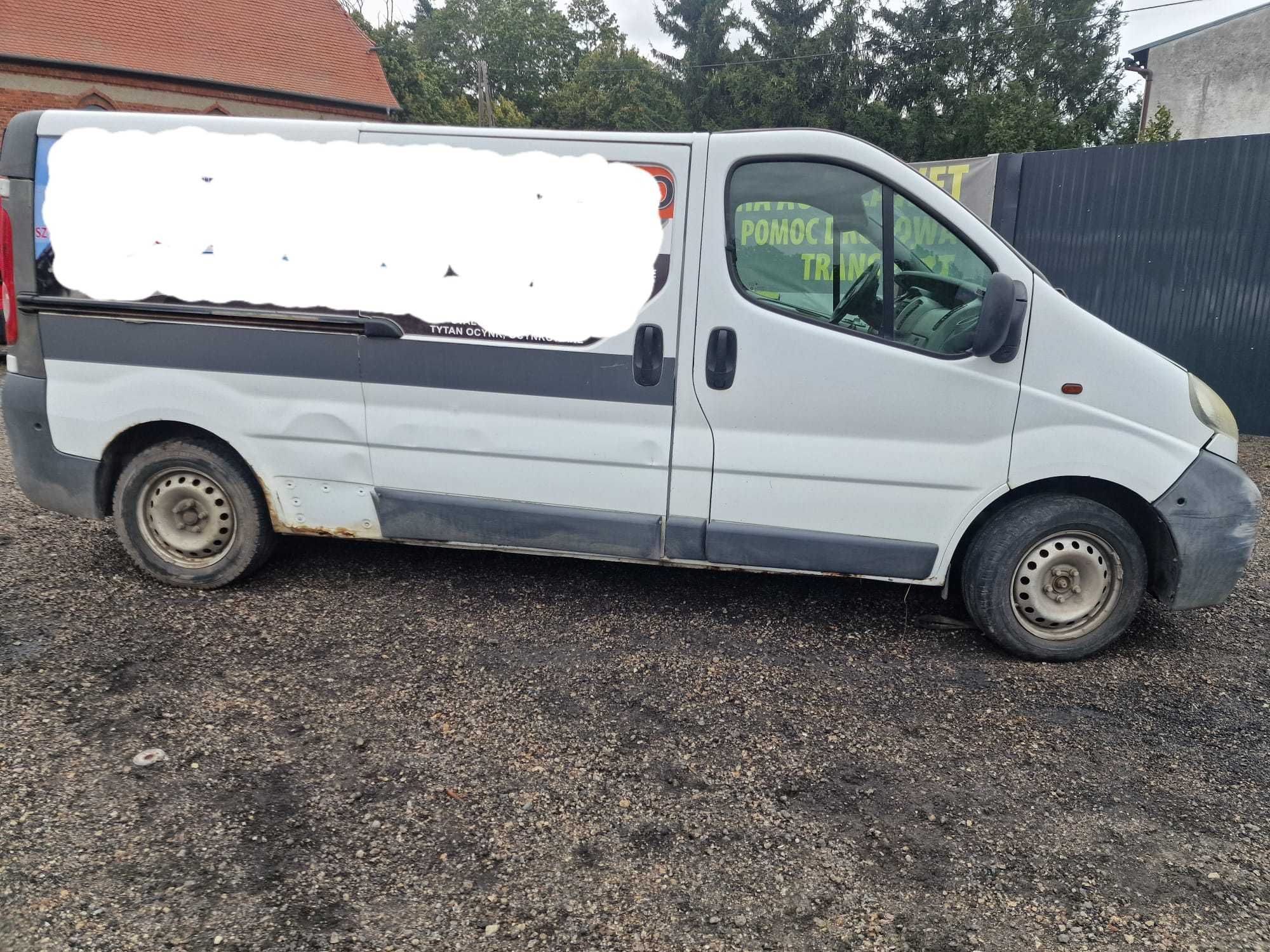 błotnik przód przedni opel vivaro II  1.9dci  lak l474