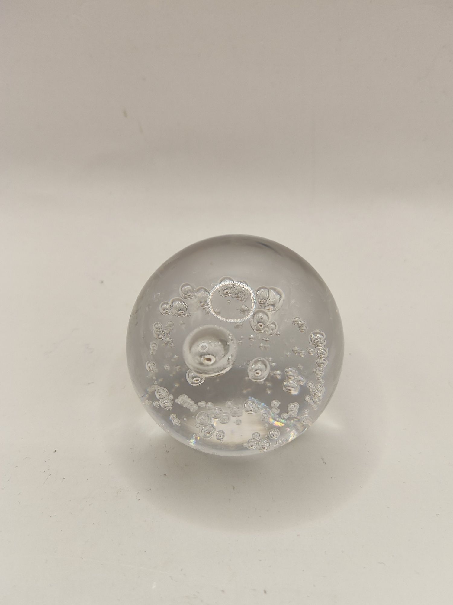 Szklana kula przycisk do papieru pęcherzyki powietrza bąbelki ozdoba