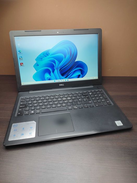 LAPTOP 15,6" FHD | DELL | i3-1005G1 | 16GB RAM | 256SSD 1TB HDD | W11