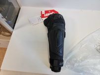 Захист колін наколінники Leatt Knee Shin Guard 3DF Hybrid EXT L/XL