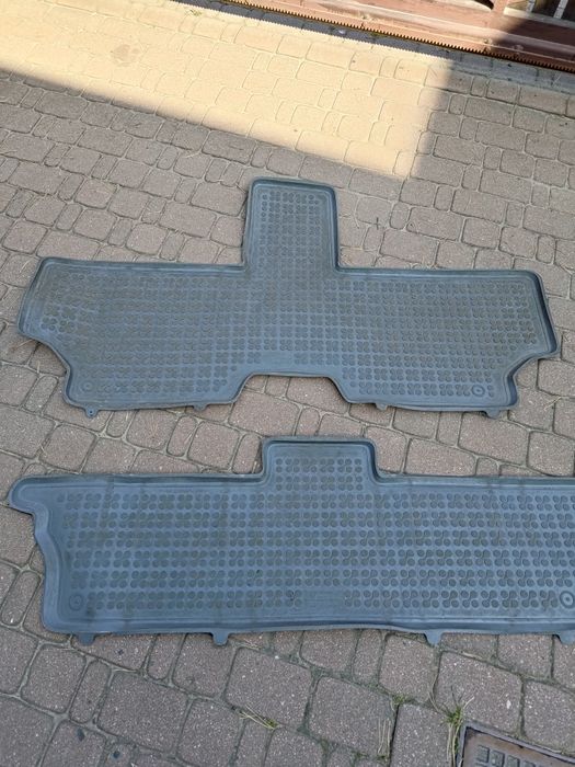 Dywaniki wewnętrzne  Voyager 2006