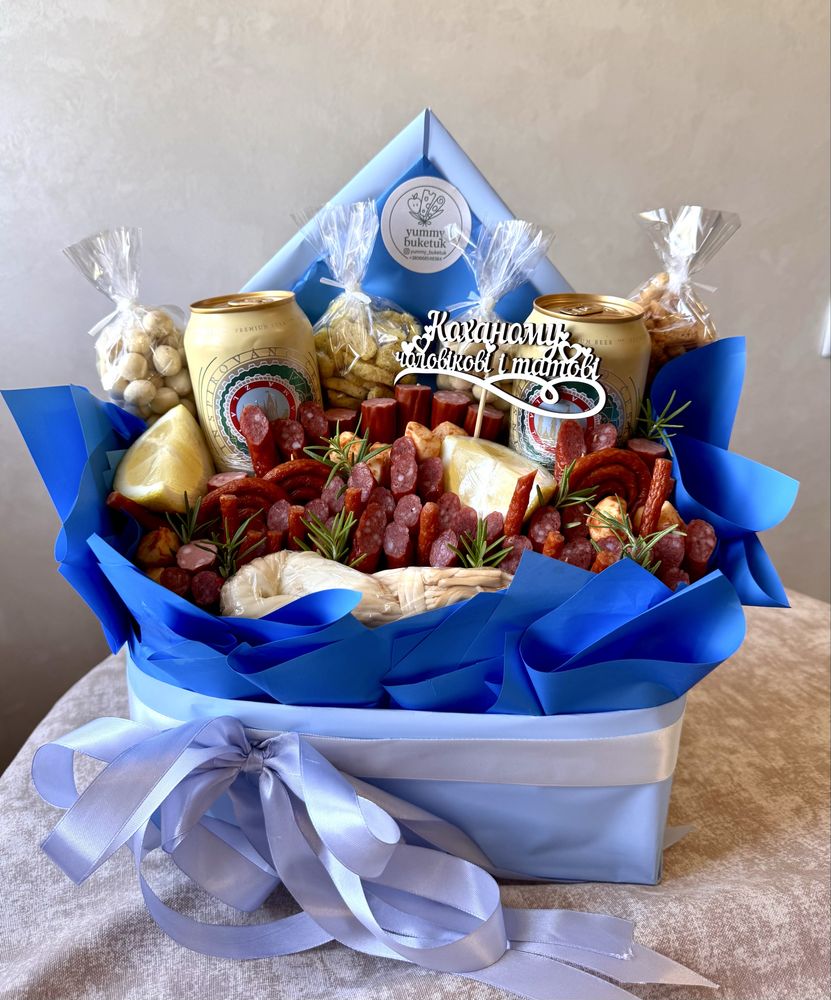 Їстівні мясні букети квіткові композиції подарунки