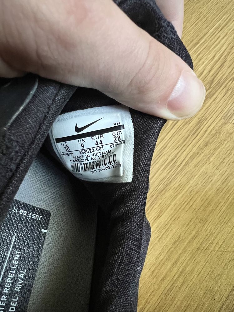 кроссовки сетка лёгкие Nike Renew Rival Shield оригинал размер 44
