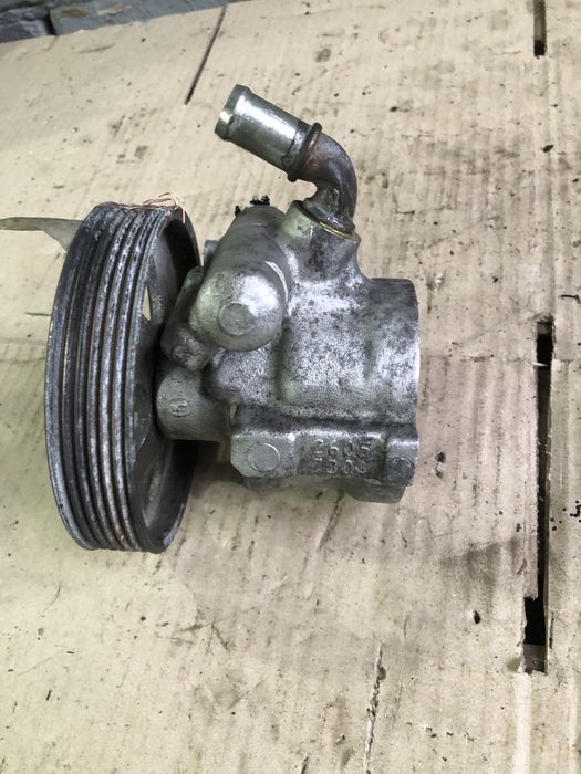 Гур Гідропідсилювач руля Peugeot Partner  207 307 Citroen Berlingo 1.6