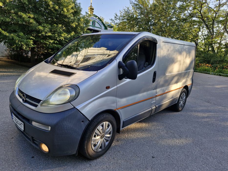 Продам опель виваро 1.9