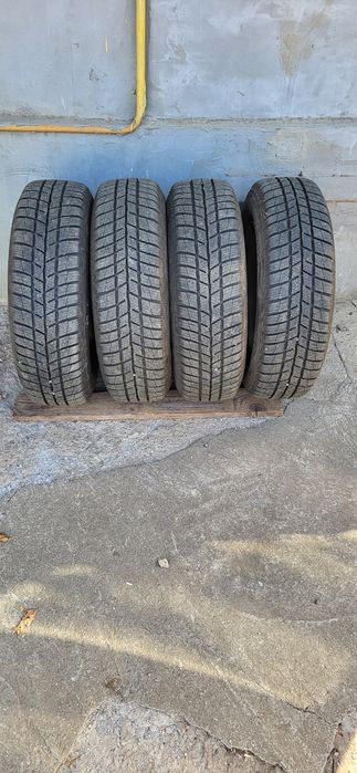 Продам зимнюю резину Барум 175/70 R13 с дисками