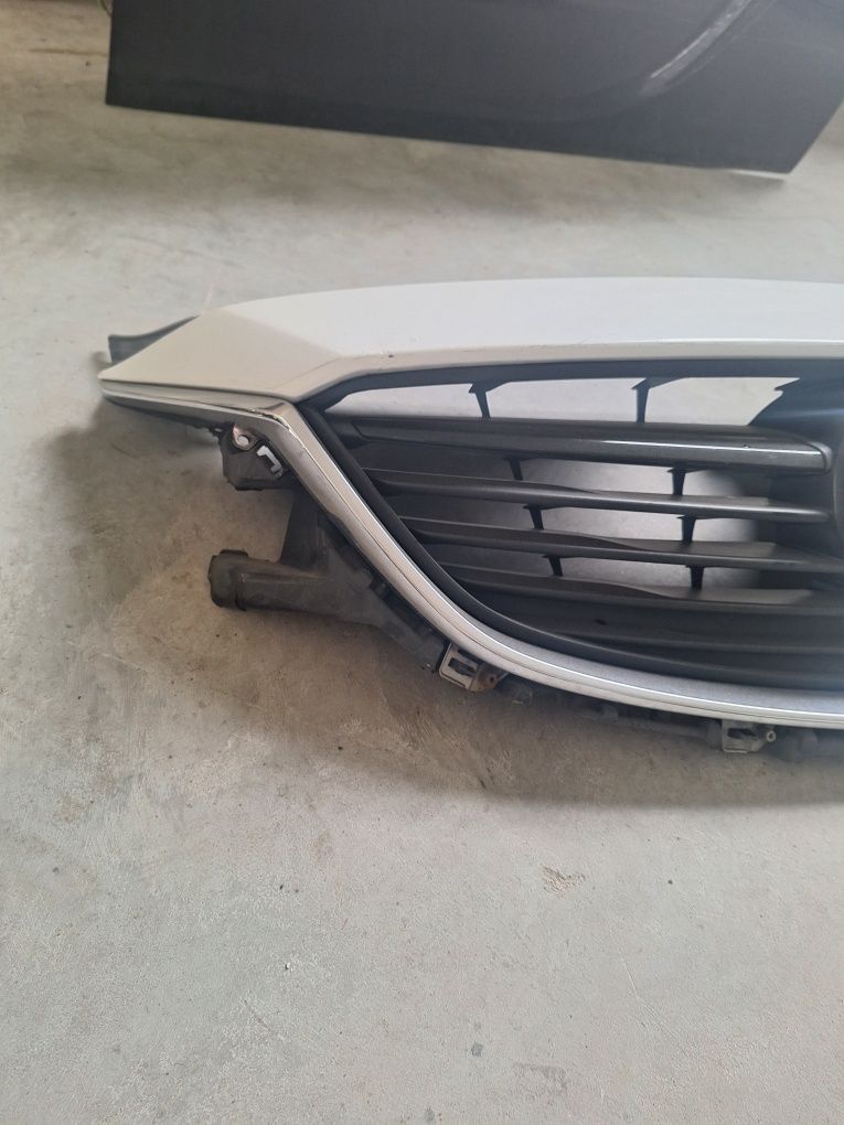 Atrapa grill Mazda 6 gj  2014 r