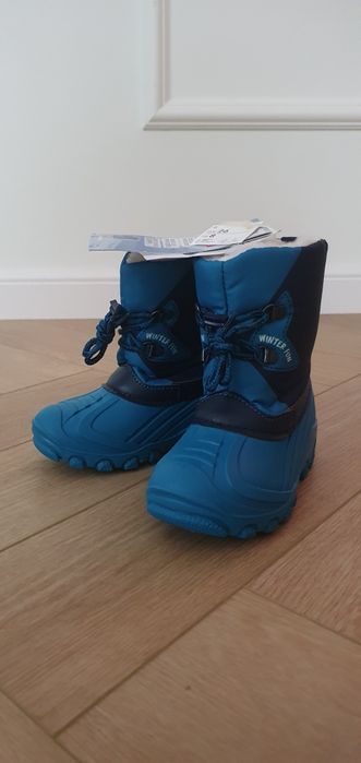 Śniegowce buty zimowe nowe świecące 26