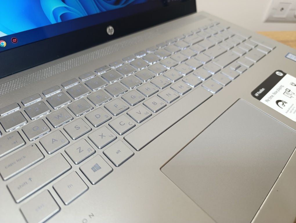 15'6 Сенсорний HP Pavilion/i5-8250U/12GB DDR4/SSD 256GB/АКБ 0% зносу