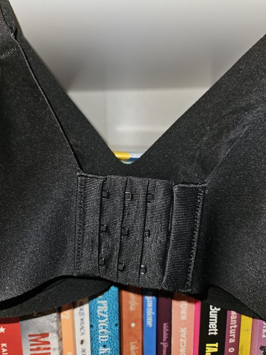 Biustonosz Chantelle Soft Stretch czarny 75 D/E