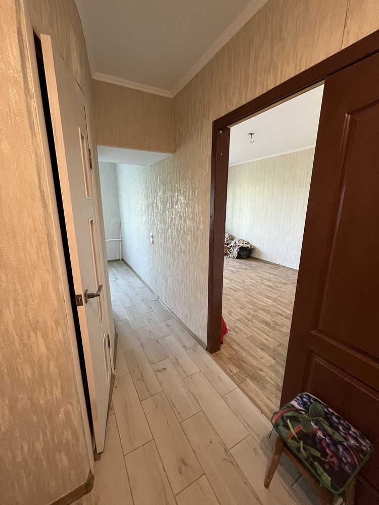 Продається 1кім квартира в тихому центрі