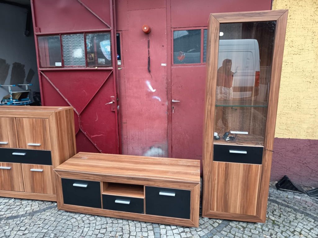 Sprzedam komplet mebli