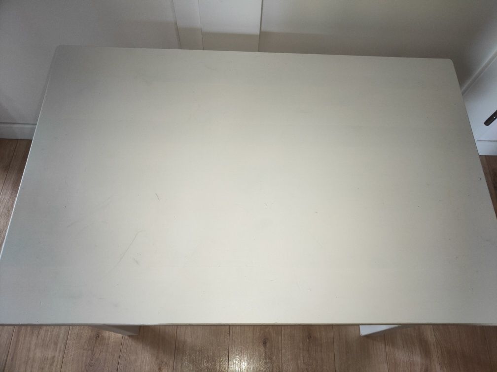 Ikea Sundvik stolik dla dzieci