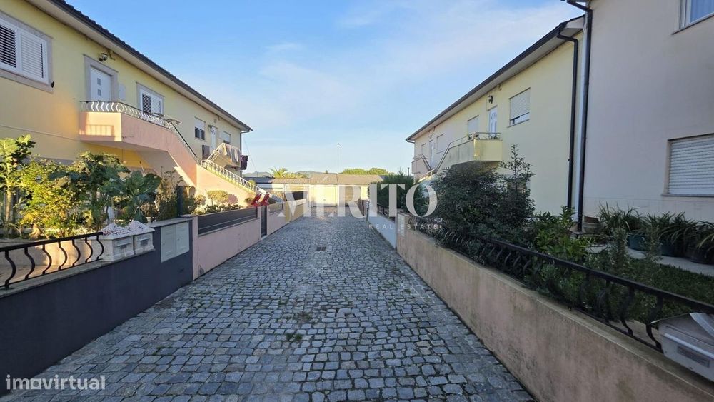 Apartamento T2+1 em Arcozelo, Barcelos – Entrada Individual e Garagem