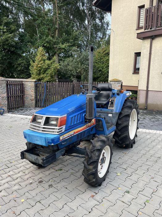 Traktorek iseki tu 240 4x4 24 km wspomaganie walek wom ladny stan