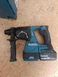 Makita młotowiertarka DHR242RTJ 18V 2x5ah ładowarka.