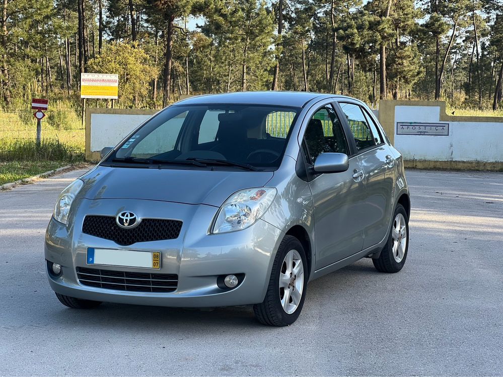 Toyota yaris 1.0 Automático