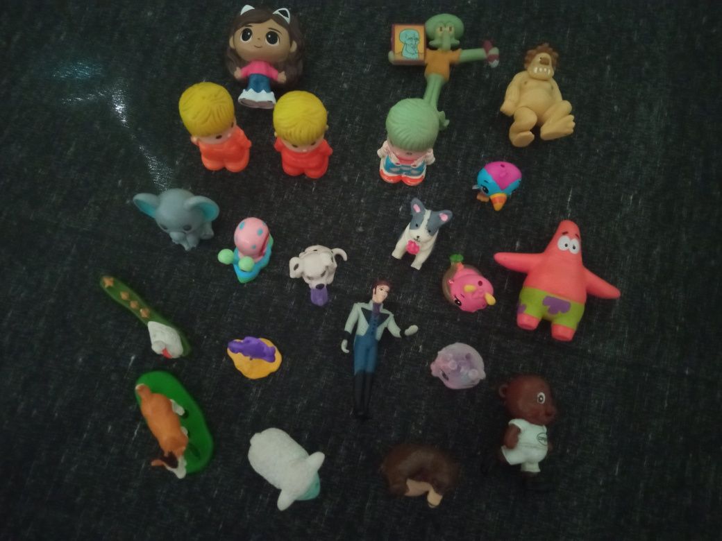 Bonecos Em PVC Usados