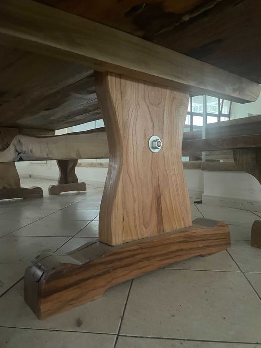 Mesa de Cozinha em Castanho