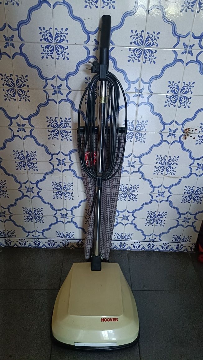 Vendo aspirador clássico a funcionar