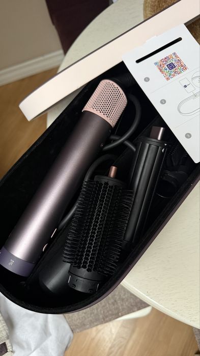 Dyson .Оригінал . Coanda 2x Multi Styler & Dryer HS0