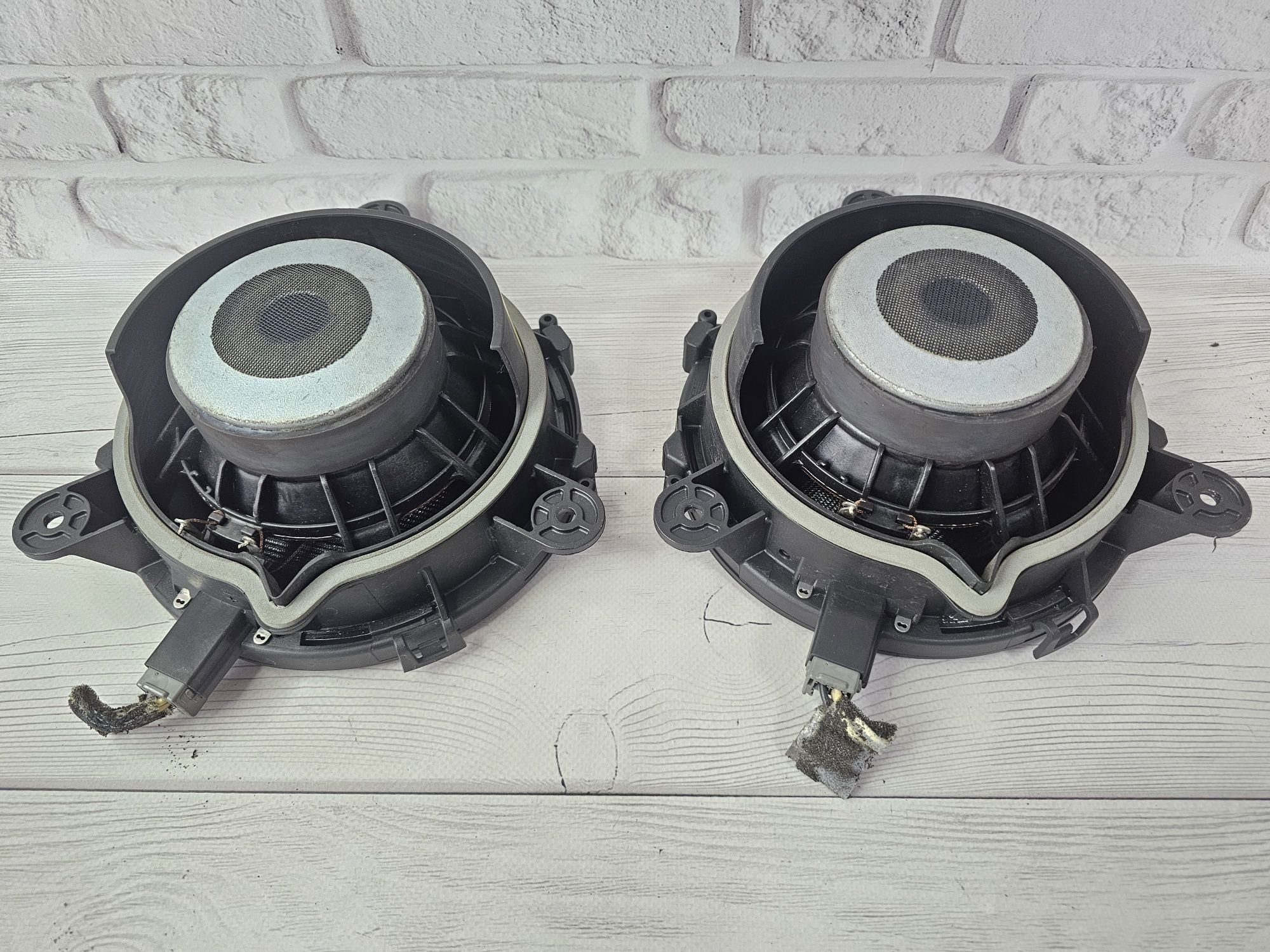 Оригінальні динаміки / Динамики / Колонки Premium Sound Volvo S40/V50