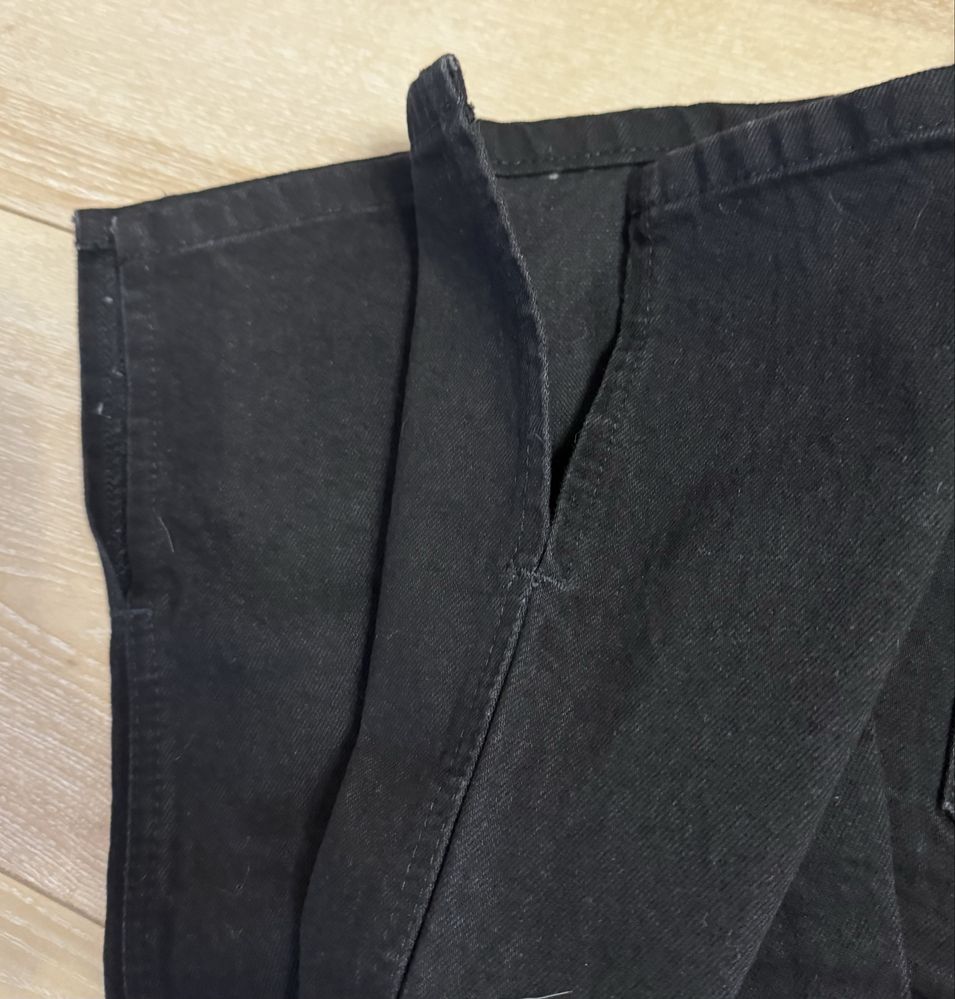Джинси zara чорного кольору
