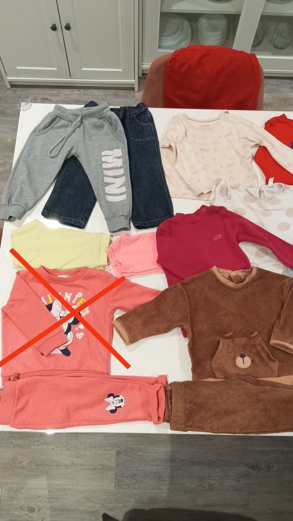 21 peças de roupas para bebé 9 meses