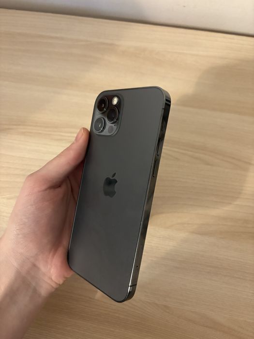 Продаю iPhone 12 Pro 128 GB