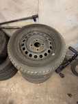 Koła zimowe Yokohama 175/65 R14 82T na felgach stalowych - 4 szt.