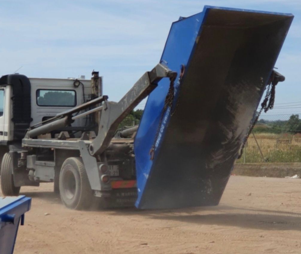 CONTENTORES p/ recolha e transporte de todo o tipo de entulho de obras