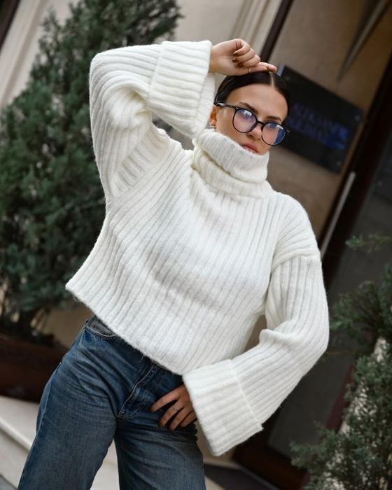 Новинка! Светер Жіночий в'язаний білий