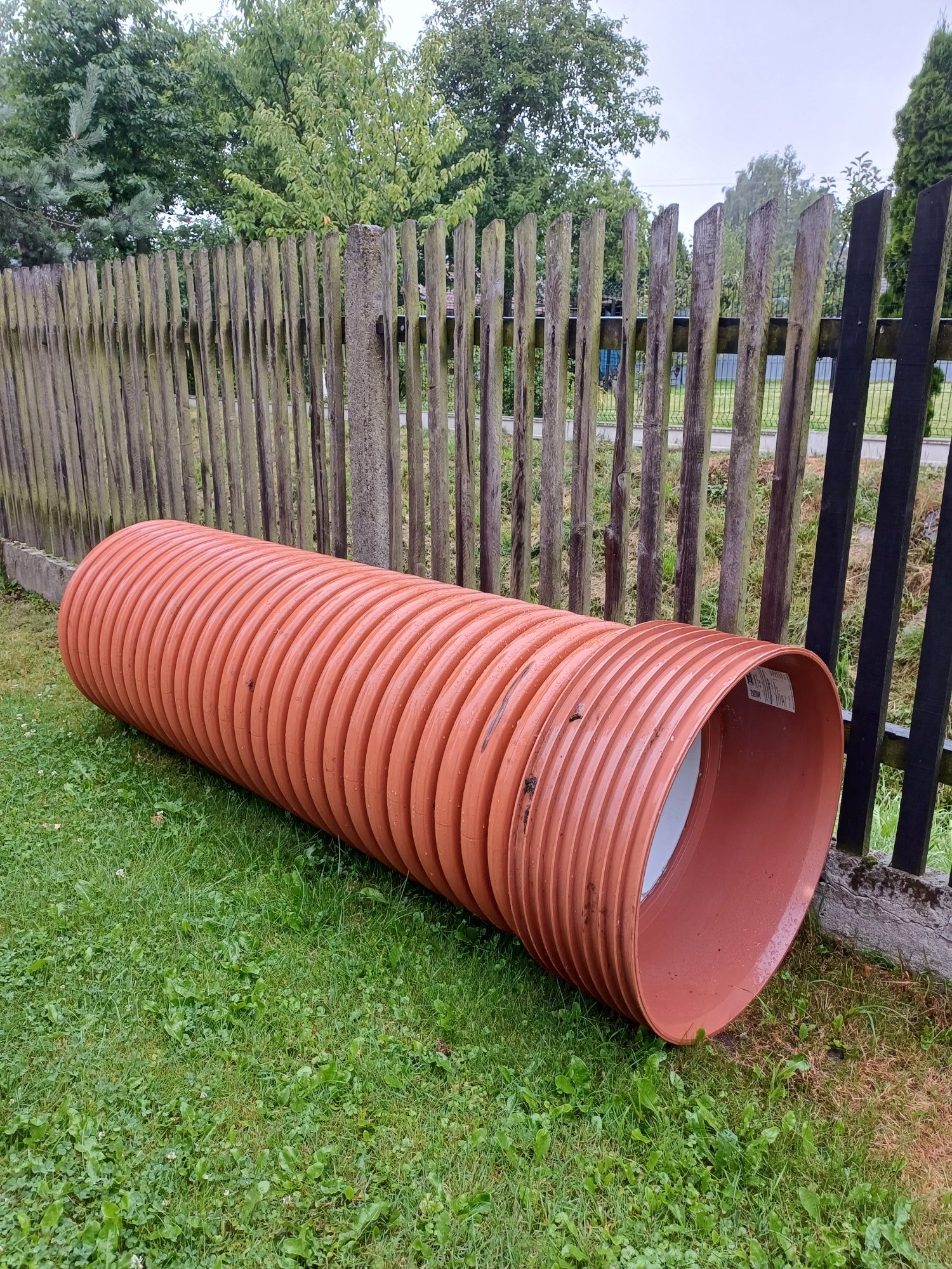 Sprzedam plastikową rurę 600mm!