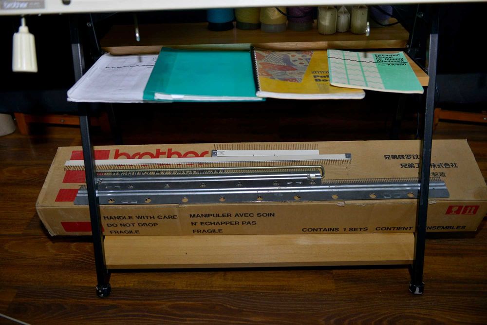 В'язальна машина Brother KH970/KR850 + комплект для бізнесу