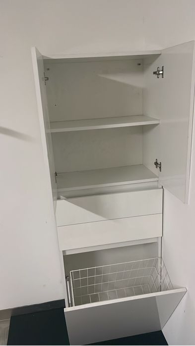 Sapatreira e armario para lavandaria