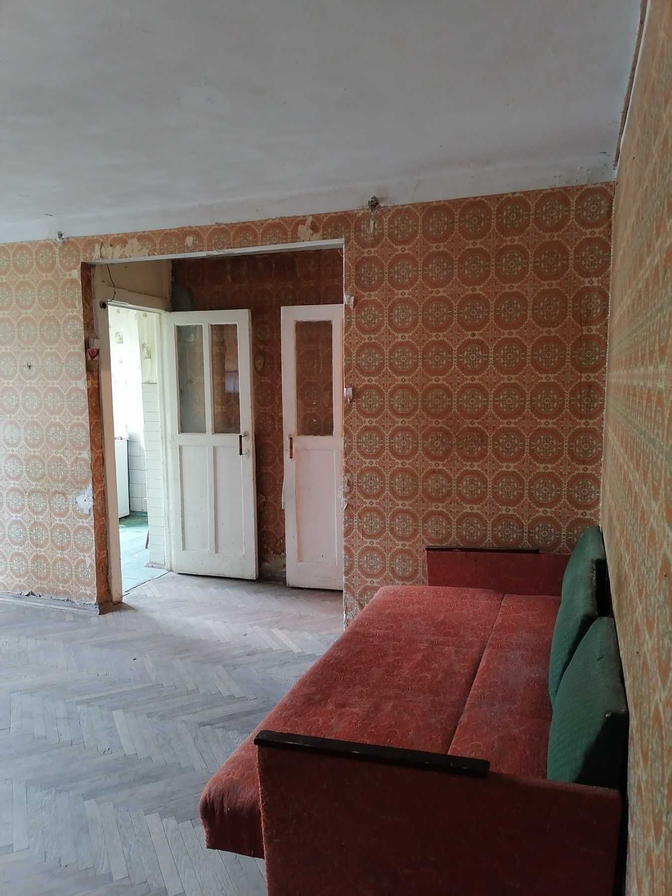 Продаж 3 кім. квартири вул. Віталія Матусевича 21