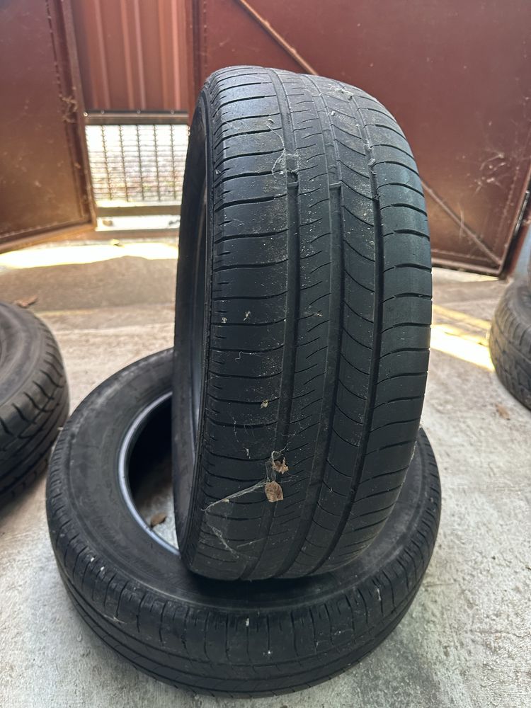 Michelin 205/60/r16