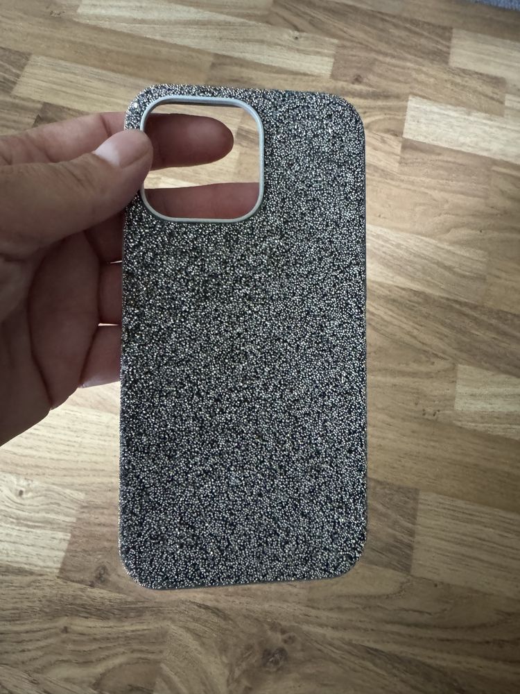 Etui Swarovski na iphone 15 pro max orginał