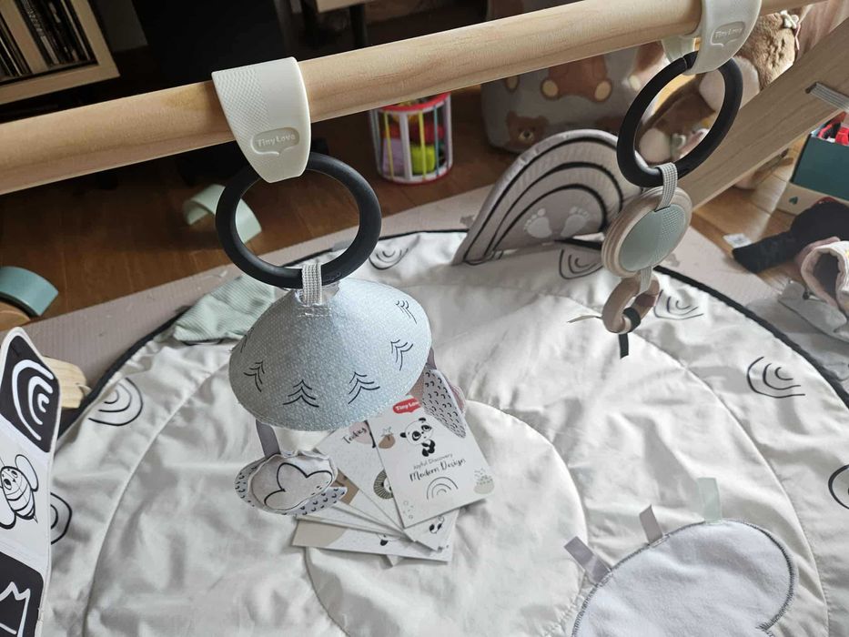 Baby gym, mata edukacyjna Tiny Love