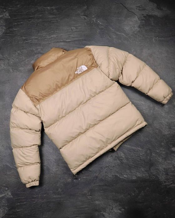 The North Face 700 бежевий пуховик теплий зимовий тнф