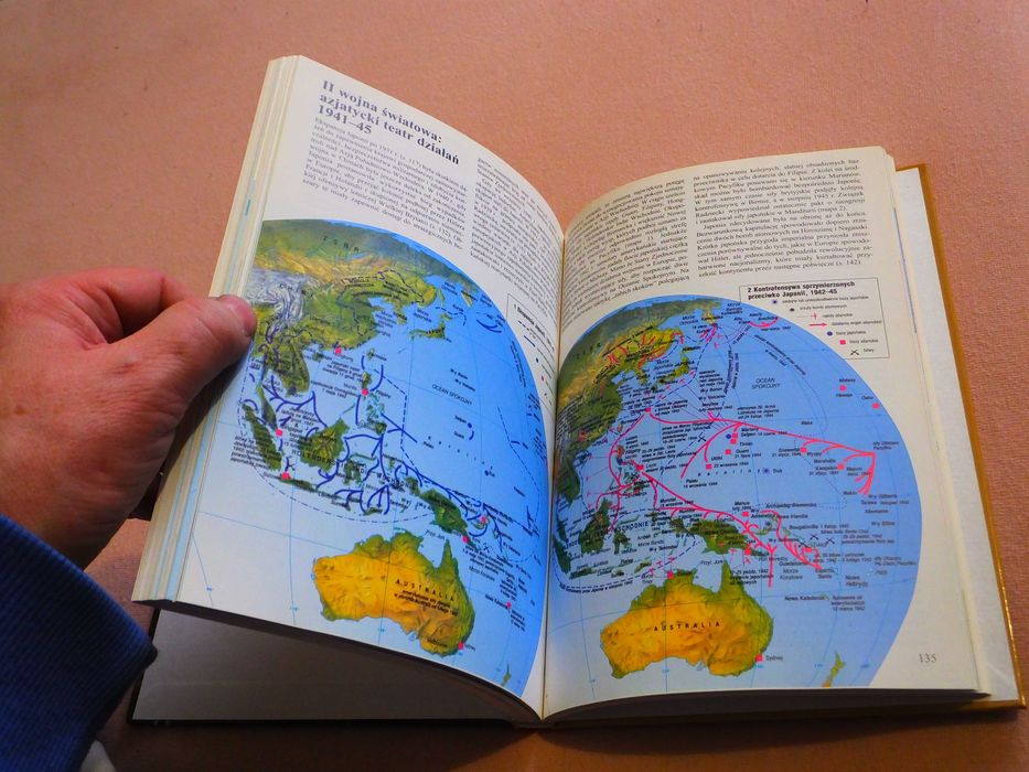 "Podręczny atlas historii powszechnej" - IDEAŁ