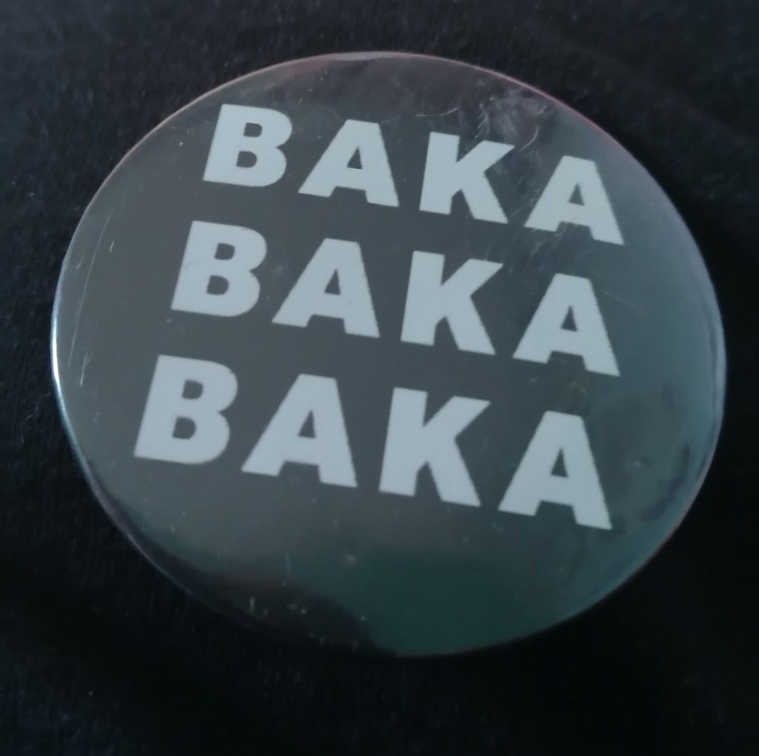 Przypinka "baka baka baka"