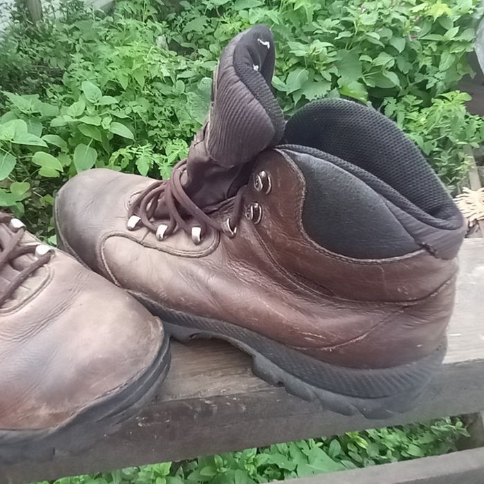 Ботинки, берцы из натуральной кожи.